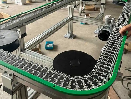  柔性鏈輸送線的優(yōu)點有哪些？